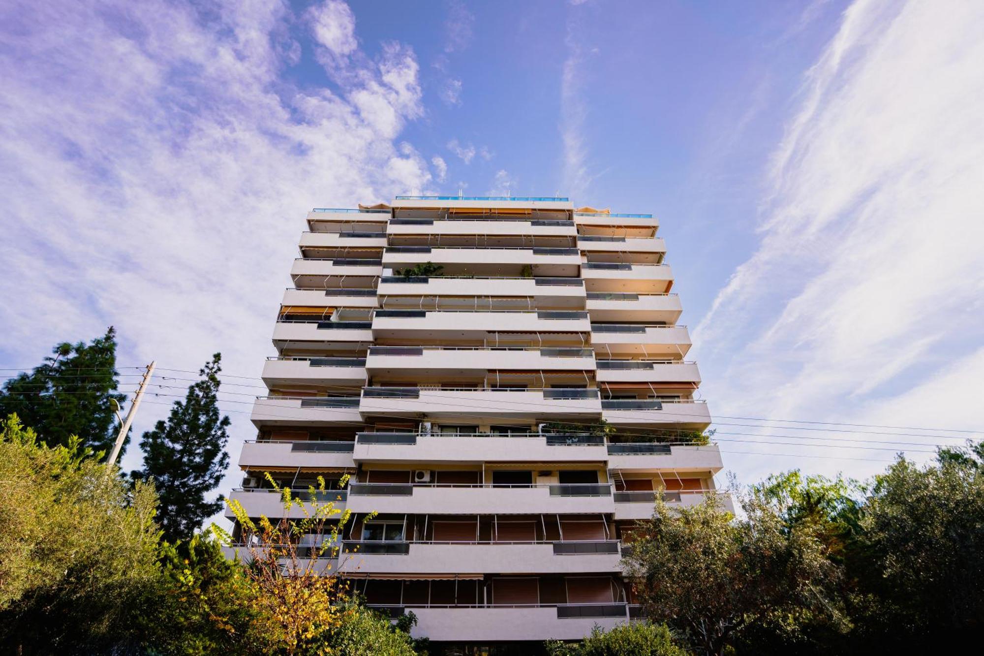 Glyfada Center Sea View Apt Lägenhet Aten Exteriör bild