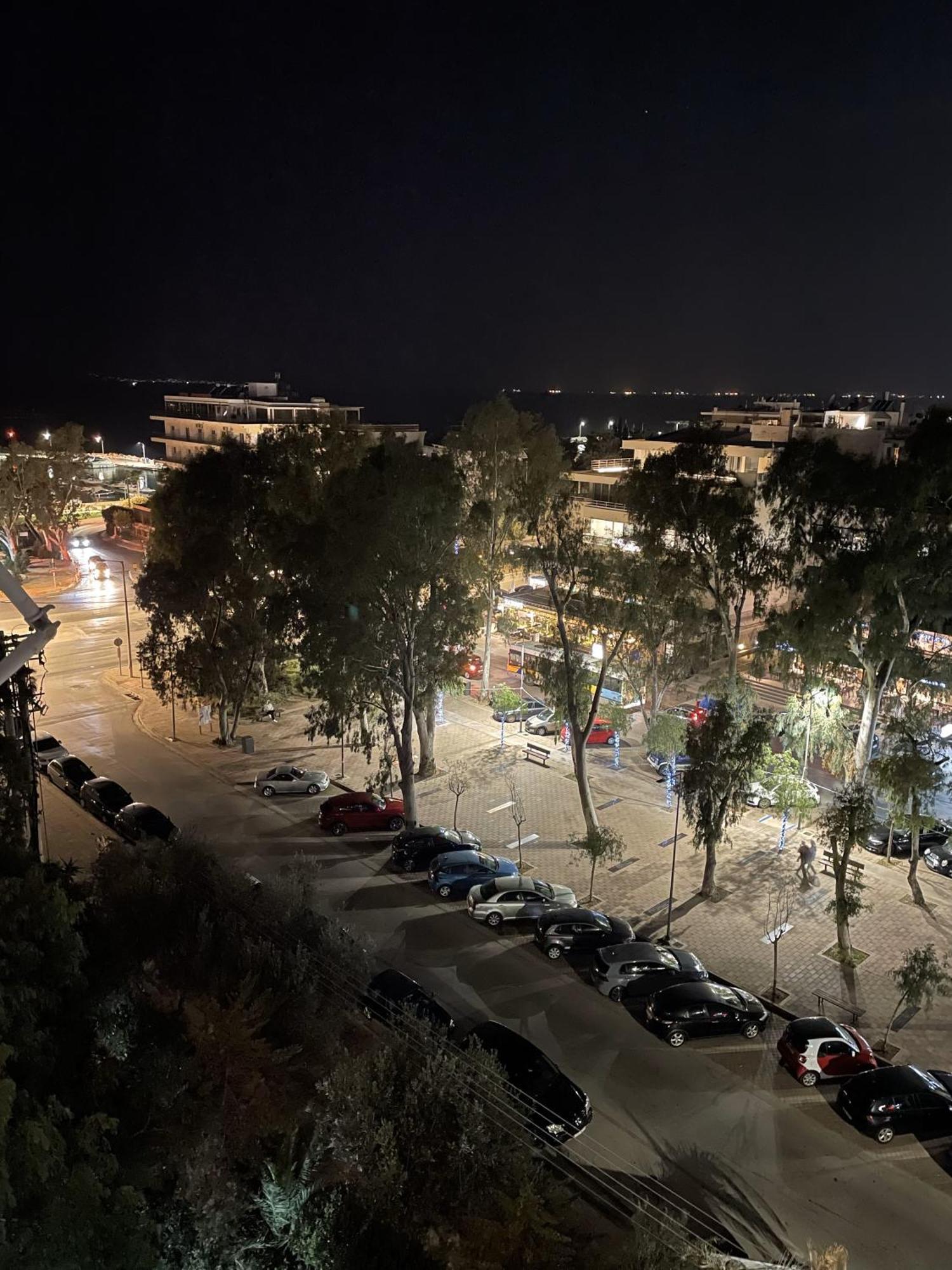Glyfada Center Sea View Apt Lägenhet Aten Exteriör bild